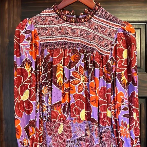 Farm Rio Size Medium Long Sleeve Floral Smocked Dress NWT - Picture 2 of 10